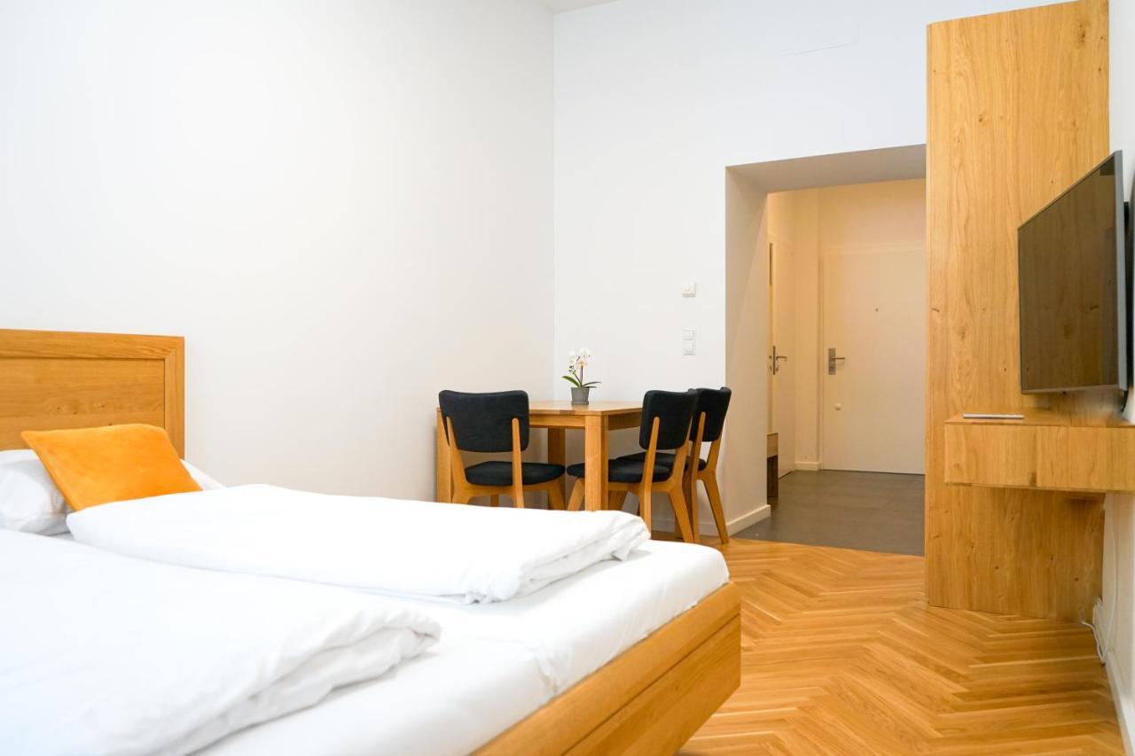 Nadland B7 Apartment